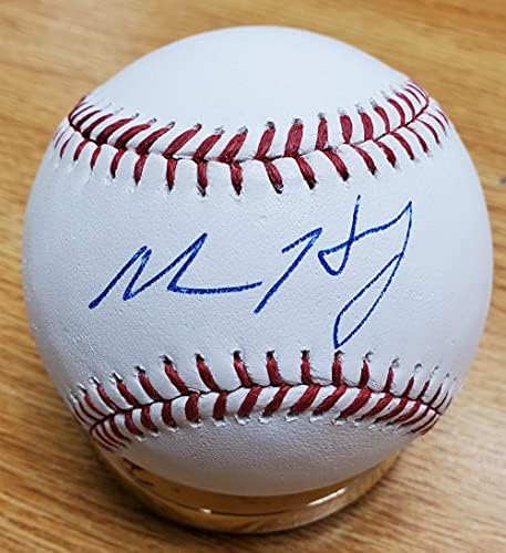 Автограм Адам Хасели Официјален бејзбол во мајор лига - автограмирани бејзбол