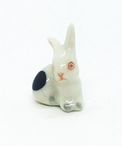 Witnystore mini ¾ инч високо бело со црни дамки зајак керамички фигура за послужавник градинарски декор Минијатурна зајаче грнчарска