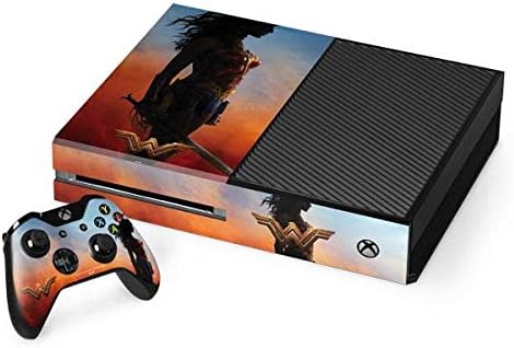 Skinit Decal Gaming Chage компатибилен со конзола Xbox One и пакет на контролори - Официјално лиценциран Ворнер Брос Дајана