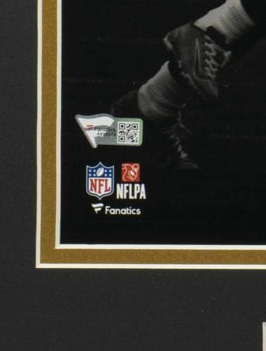 Taysom Hill потпиша врамено 11x14 New Orleans Saints Spotlight Photo Fanatics - Autographed NFL фотографии